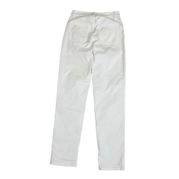 Jeans  - Picture 7 of 14